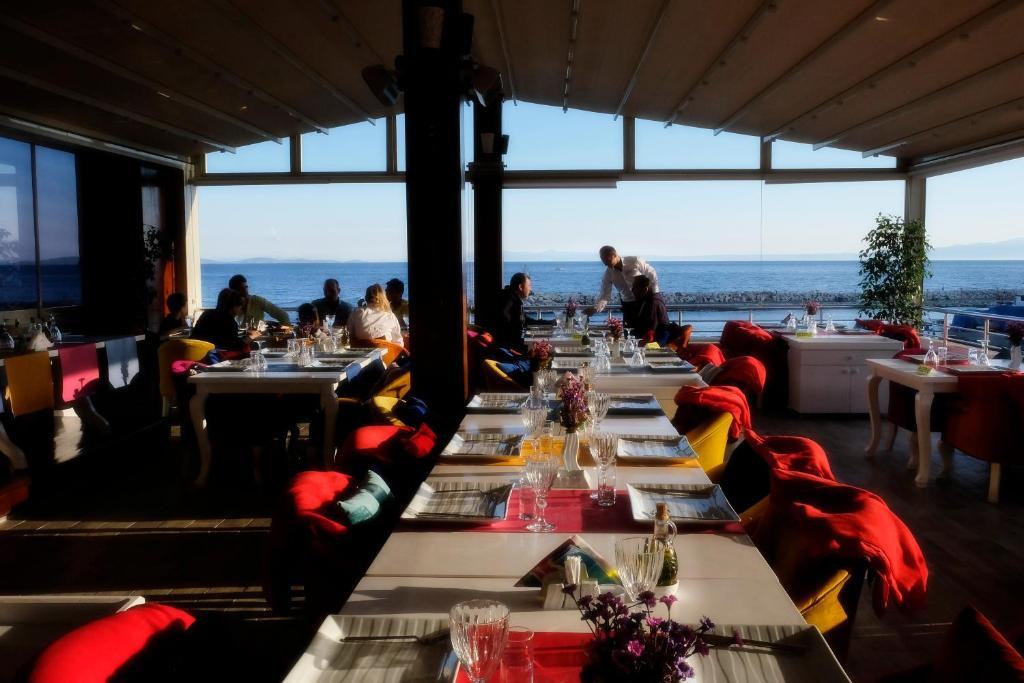 Alp Otel Restaurant Kucukkuyu Zewnętrze zdjęcie